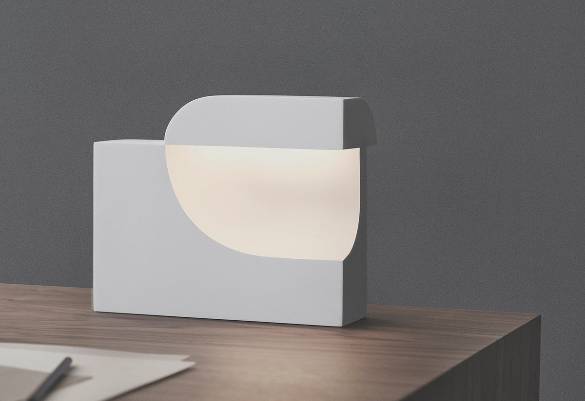 Moby 1 Table Lamp, Jonas trampedach, Karakter