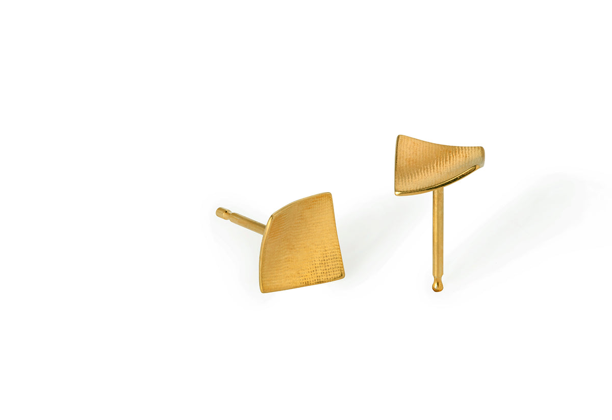 Point 4 stud earrings, Curved Square, Kei tominaga