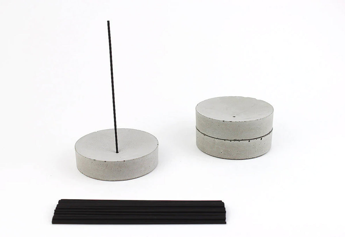 Concrete incense holder, Kenkawai