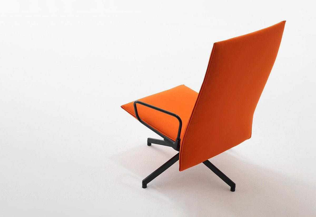 Pilot Armchair | High, Barber osgerby, Knoll