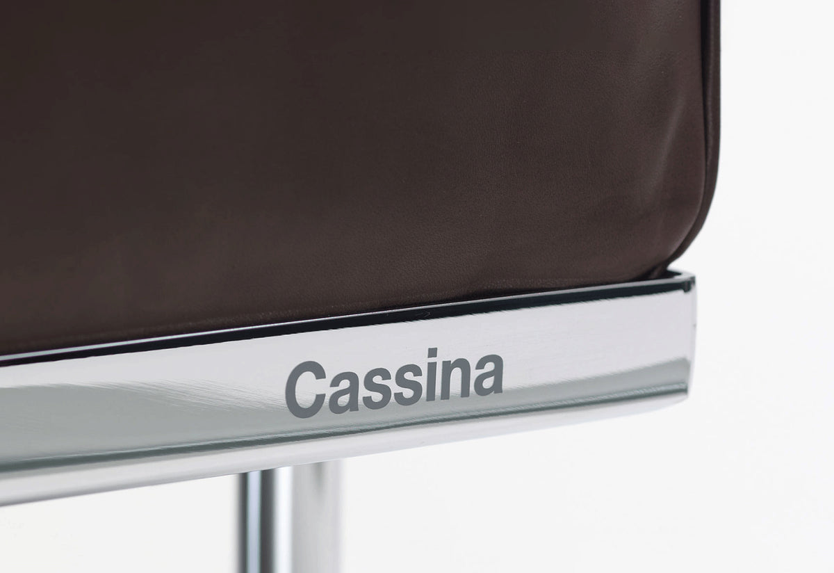 2 Fauteuil Grand Confort | Petit Modèle | Chrome Base, Le corbusier jeanneret perriand, Cassina