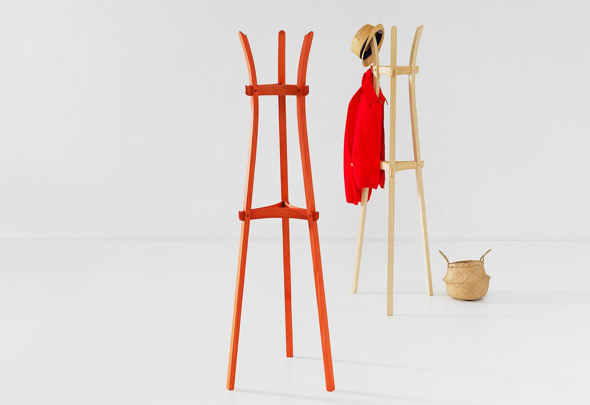 Leek Coat Stand, Mentsen, Zilio a and c