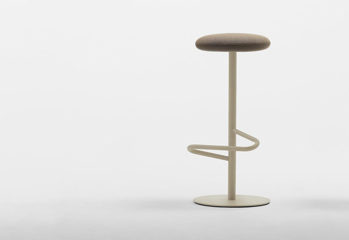 Odette bar stool, Chris martin, Massproductions