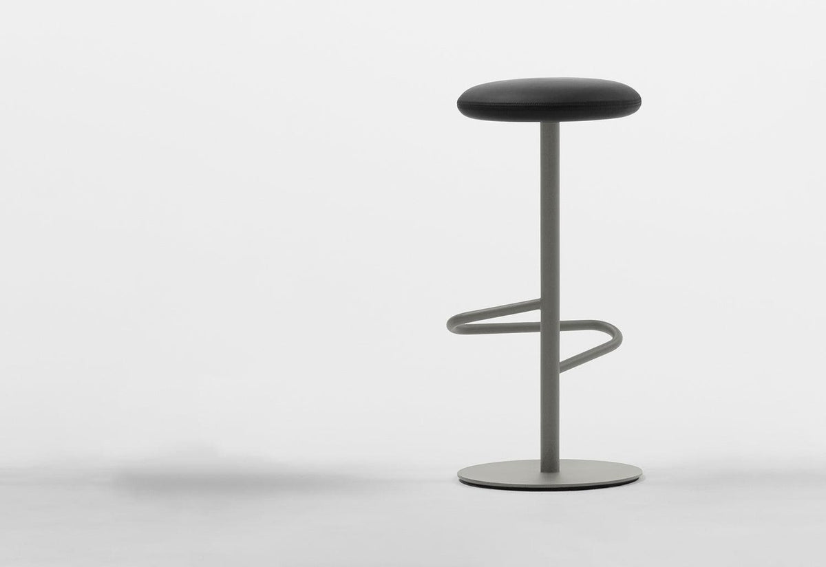 Odette bar stool, Chris martin, Massproductions