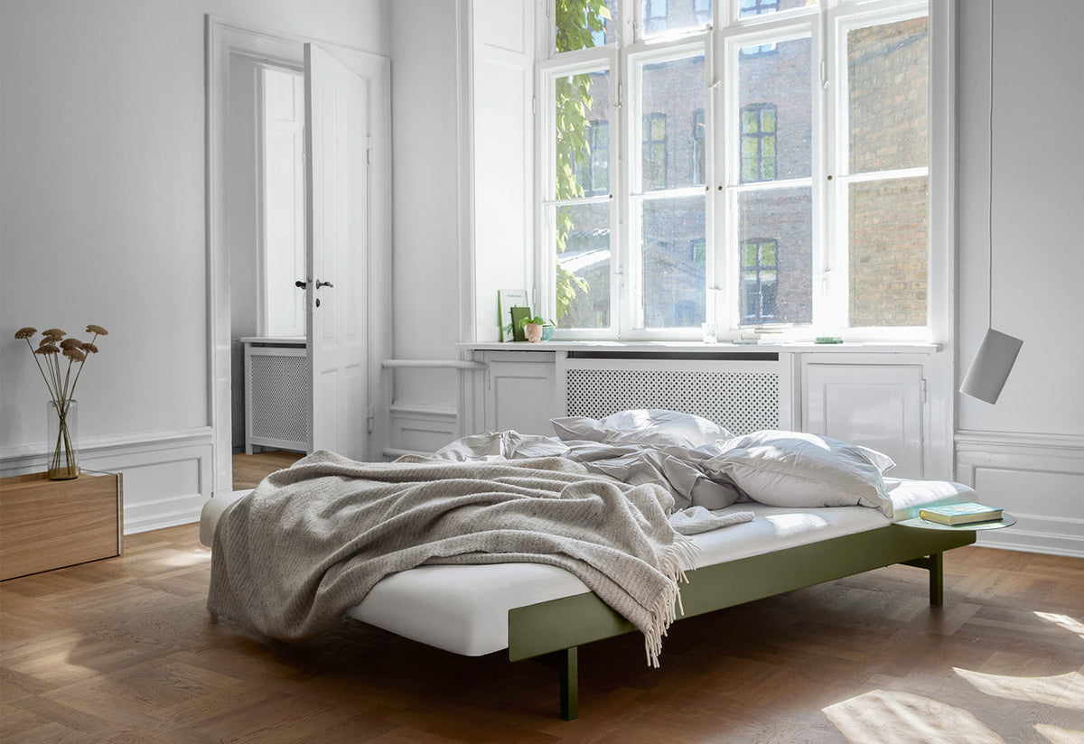 90 - 180cm Bed | Low, Moebe