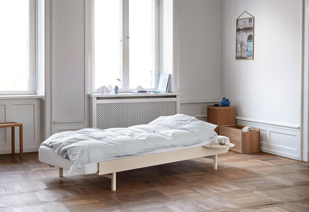 90 - 180cm Bed | Low, Moebe