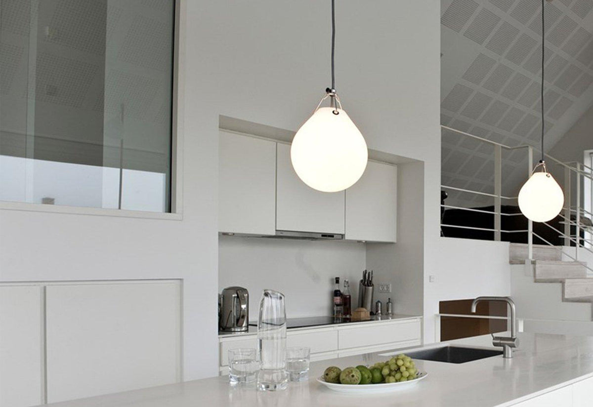 Moser Pendant, Anu moser, Louis poulsen