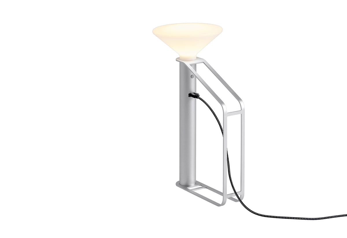 Piton Portable Lamp, Tom chung, Muuto