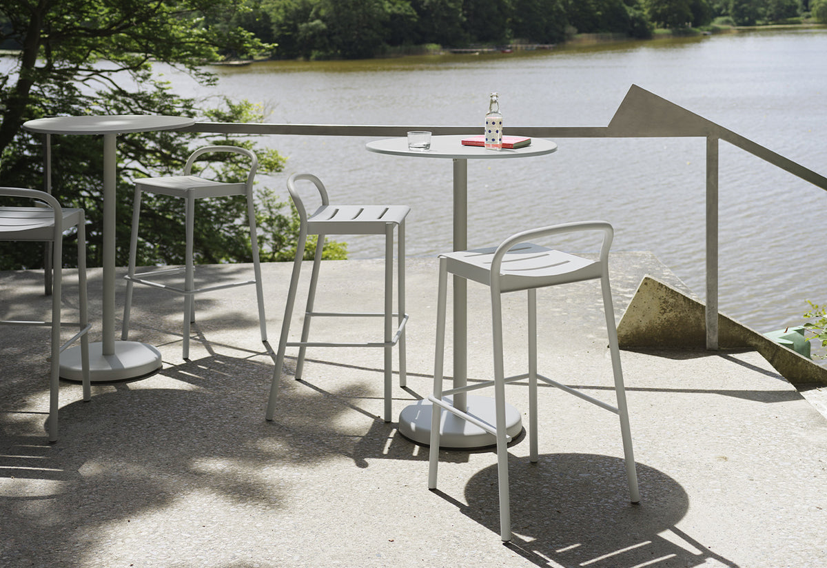 Linear Steel Café Table | Round, Thomas bentzen, Muuto