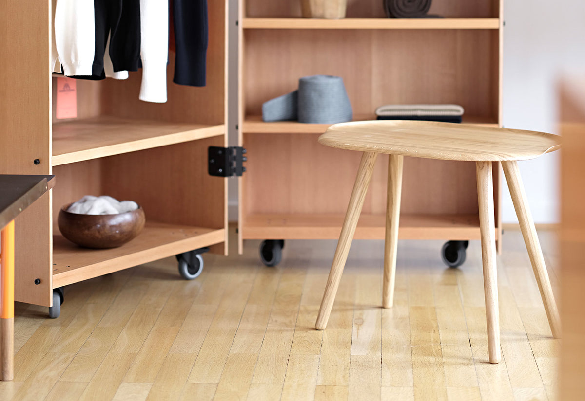 Åkande Stool with 4 Legs, Jonas lyndby jensen, Onecollection