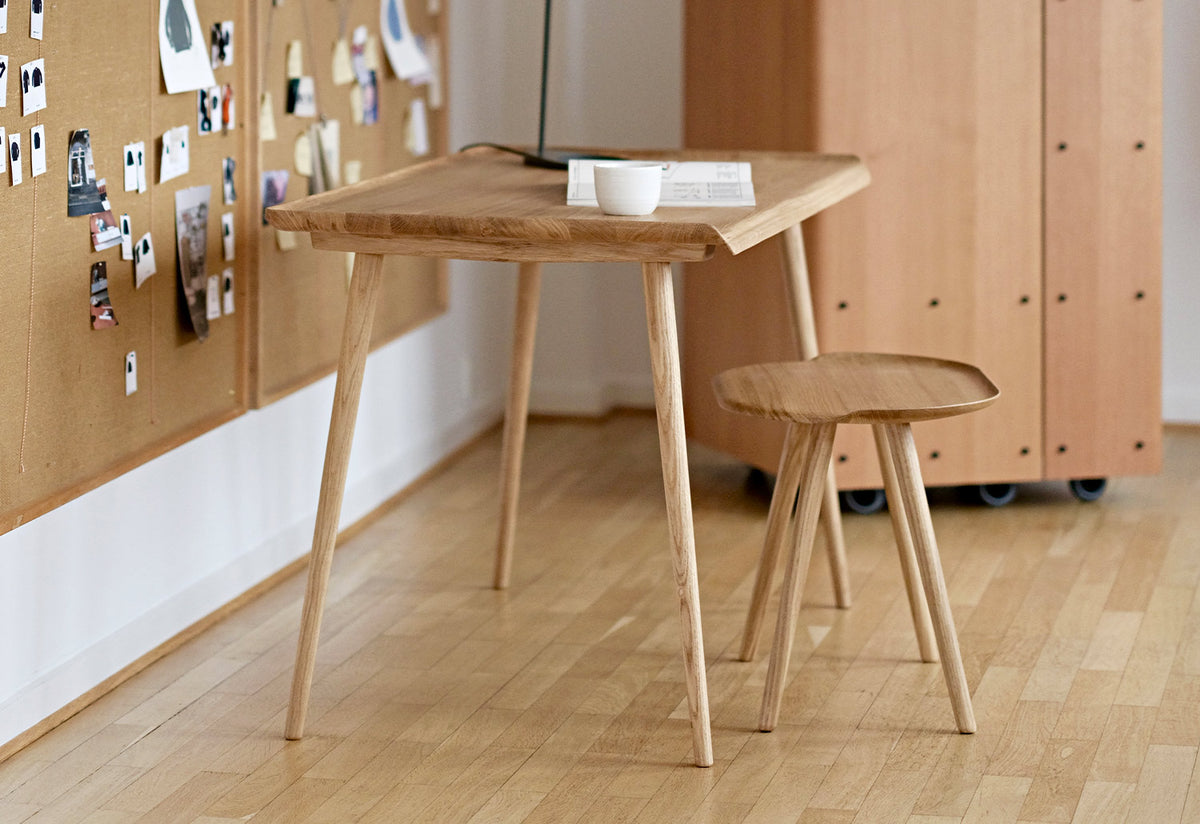 Åkande Stool with 4 Legs, 2020, Jonas lyndby jensen, Onecollection