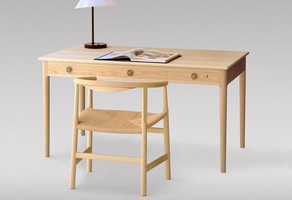 PP305 Desk, Hans wegner, Pp mobler