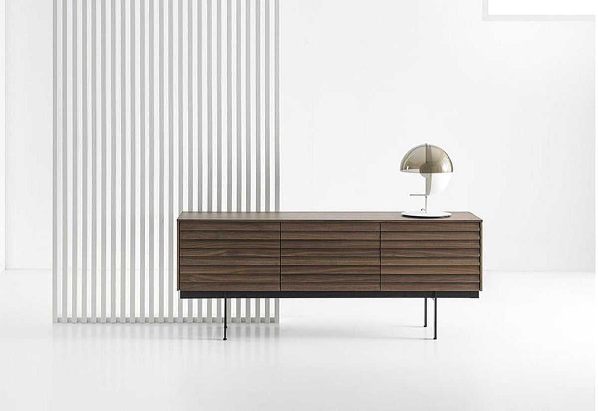 Sussex Plinth Sideboard | 178, Terence woodgate, Punt