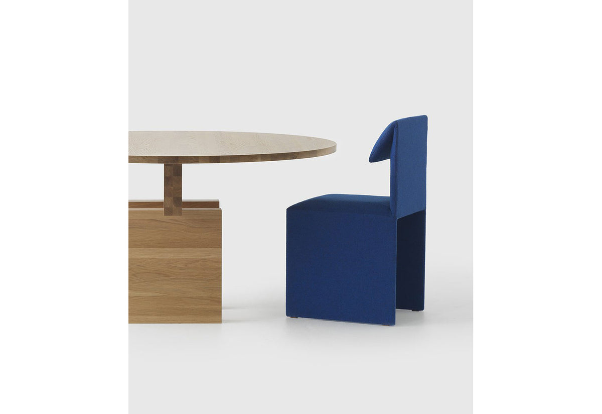 Sacha Chair, Philippe malouin, Resident