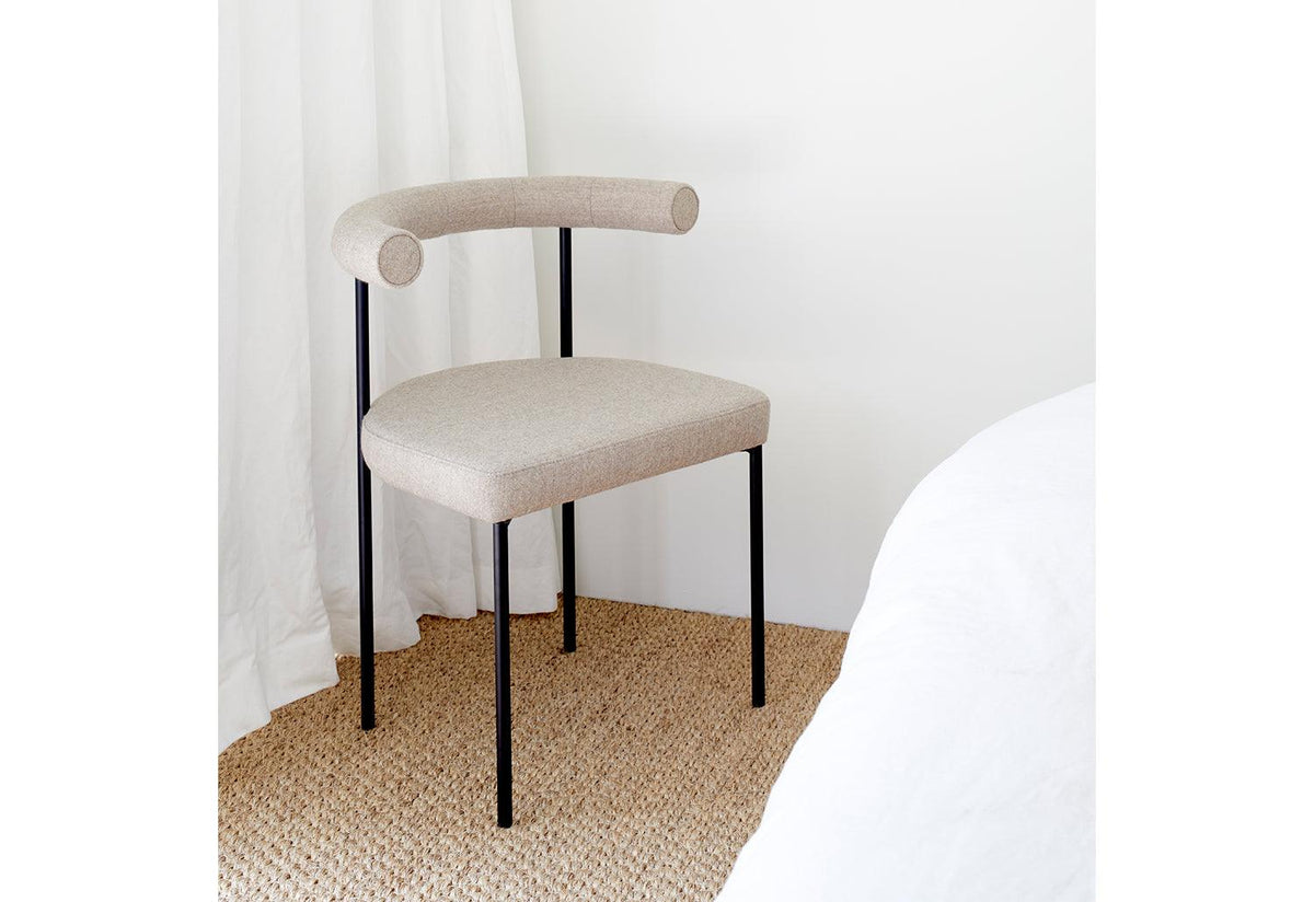 Kashmir Chair, Simon james, Resident