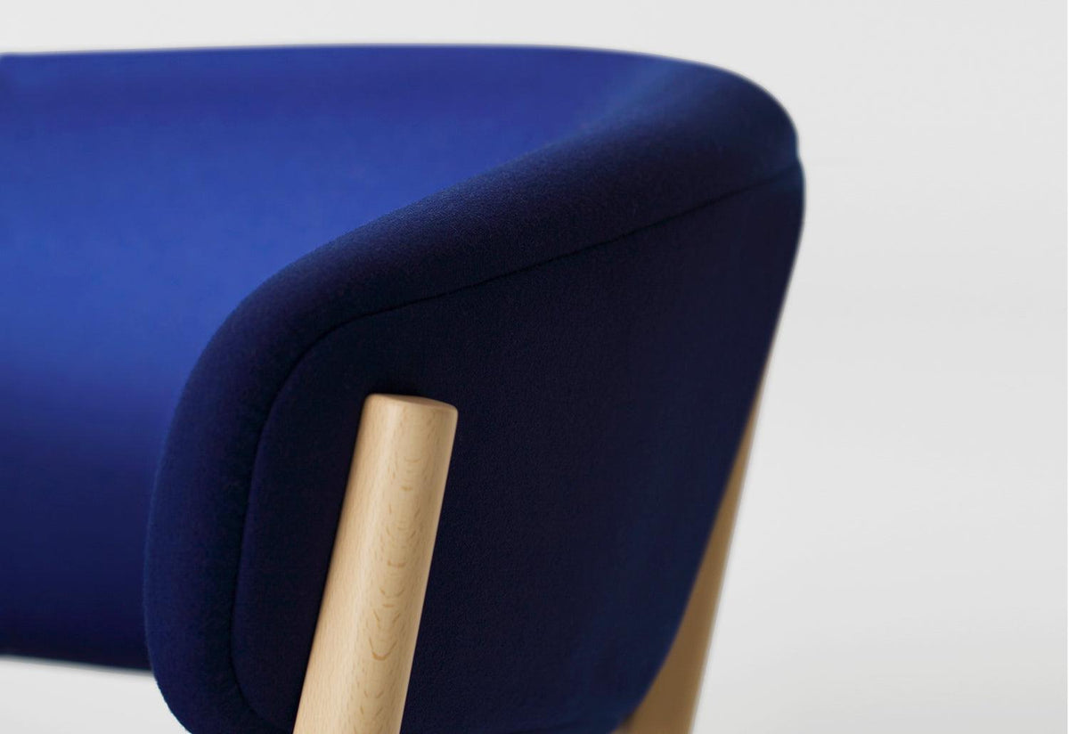 Roundish Sofa, Naoto fukasawa, Maruni