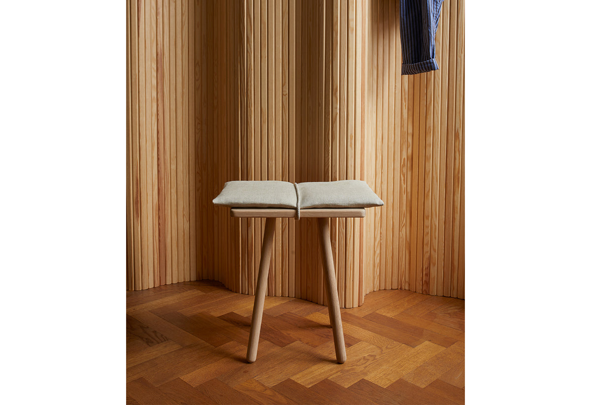 Georg Cushion, Christina halstrom, Fritz hansen