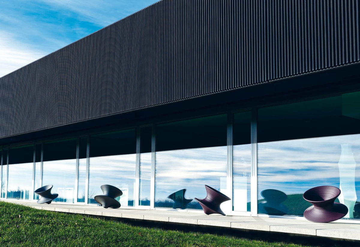 Spun Outdoor Chair, Thomas heatherwick, Magis