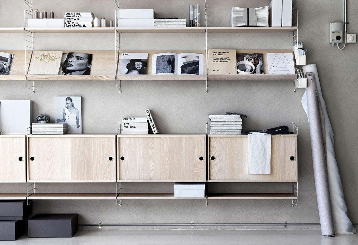 String System | Magazine Wood Shelf, Nisse strinning, String