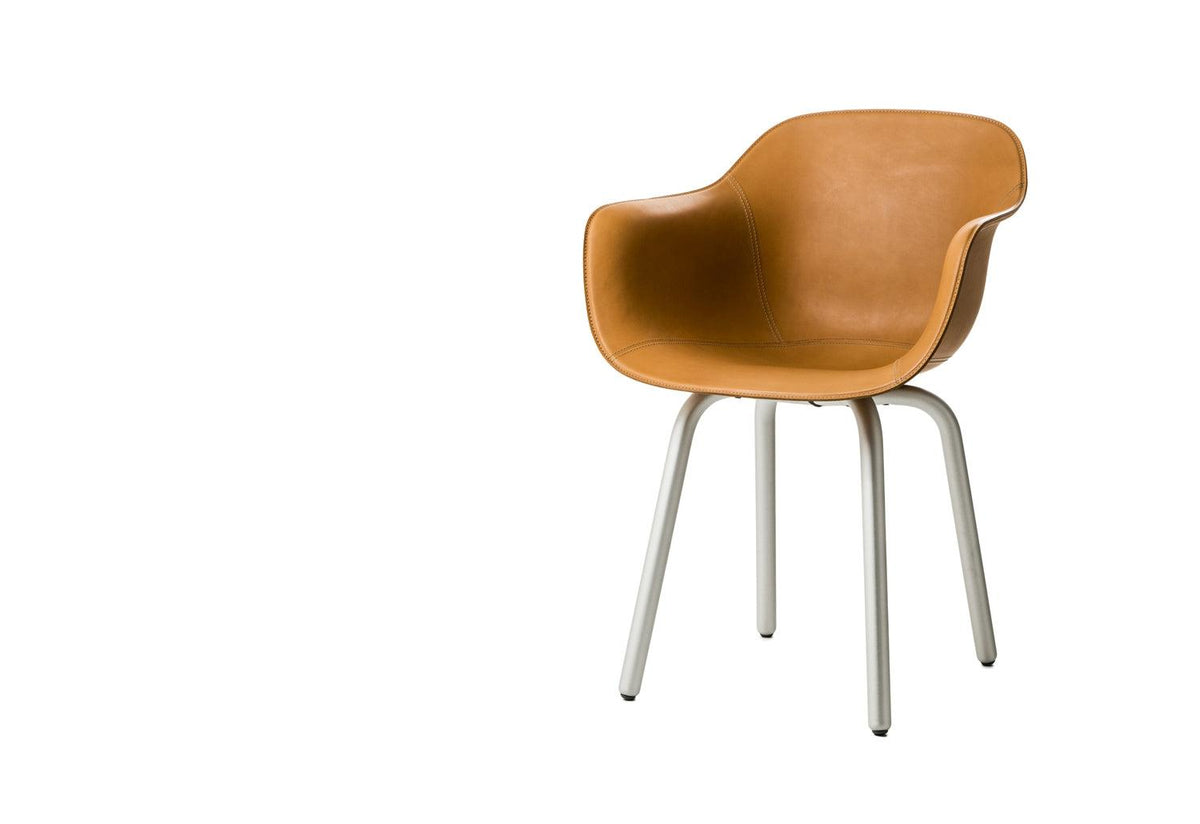 Substance Armchair, Naoto fukasawa, Magis