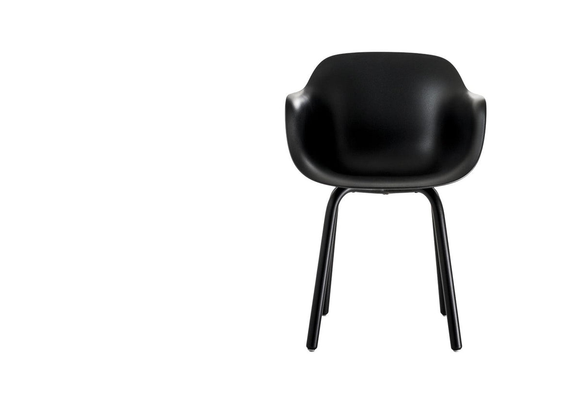 Substance Armchair, Naoto fukasawa, Magis