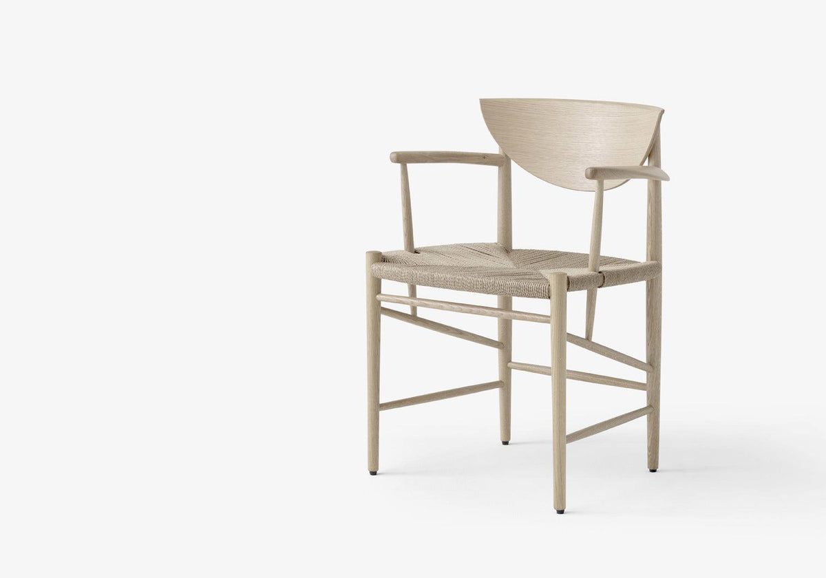 Drawn Armchair, Hvidt and molgaard, Andtradition