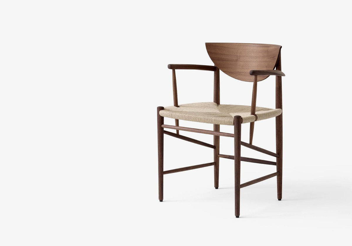 Drawn Armchair, Hvidt and molgaard, Andtradition