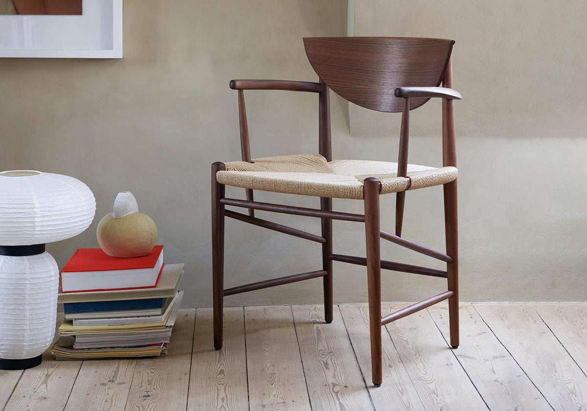 Drawn Armchair, Hvidt and molgaard, Andtradition