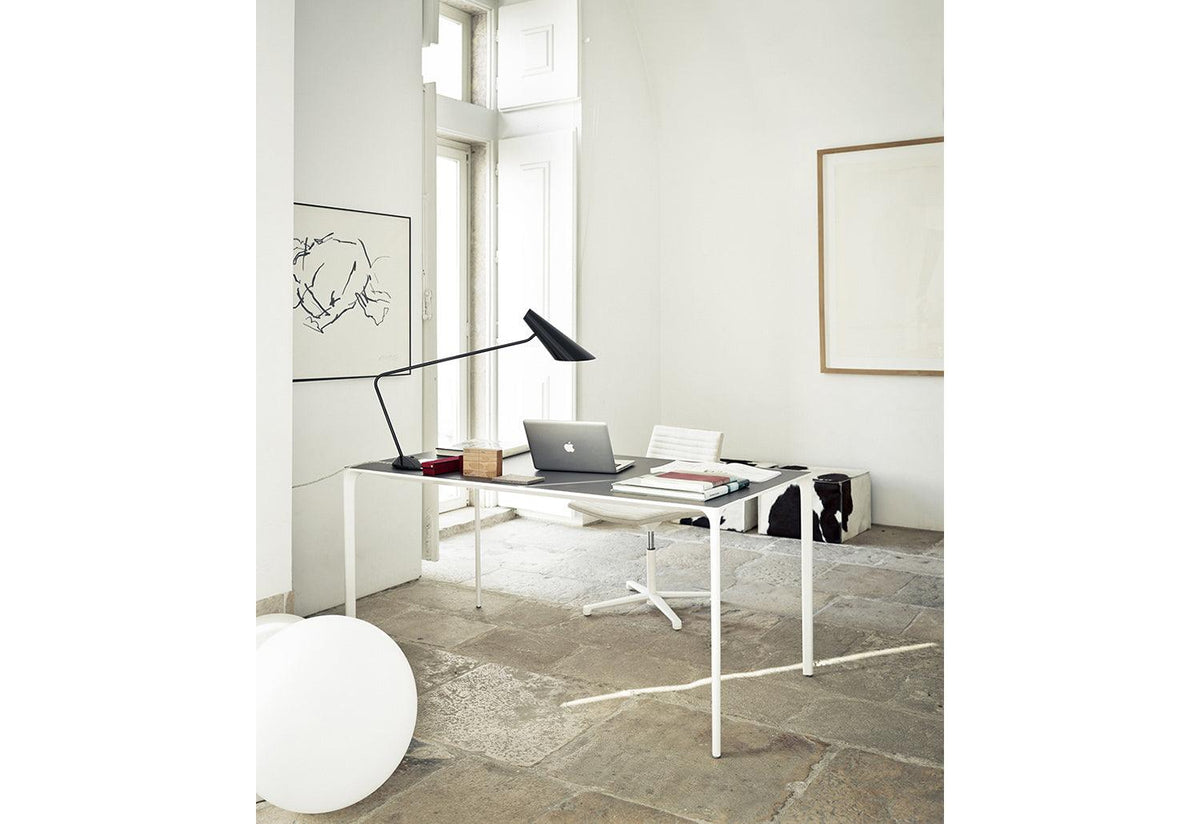 Nuur Office Table, Simon pengelly, Arper