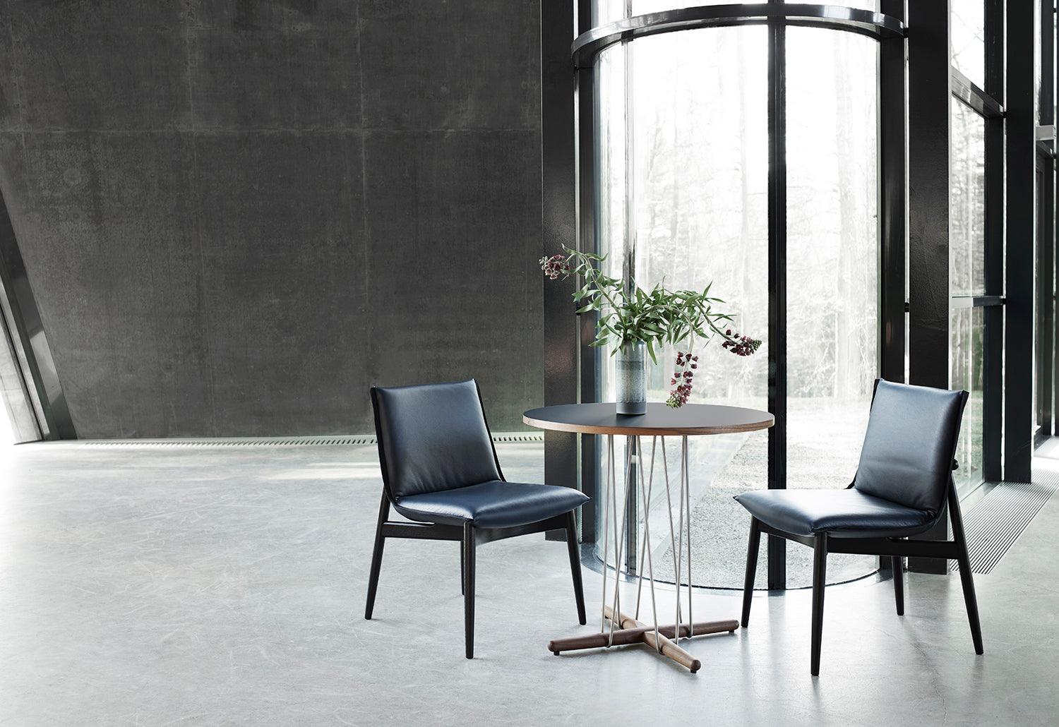 Carl Hansen & Son Embrace Chair | twentytwentyone