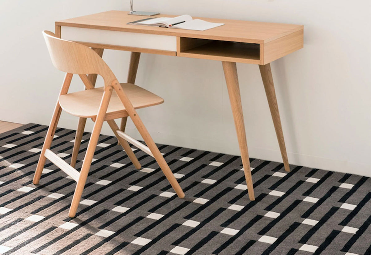 Purlin Rug, Eleanor pritchard, Case furniture