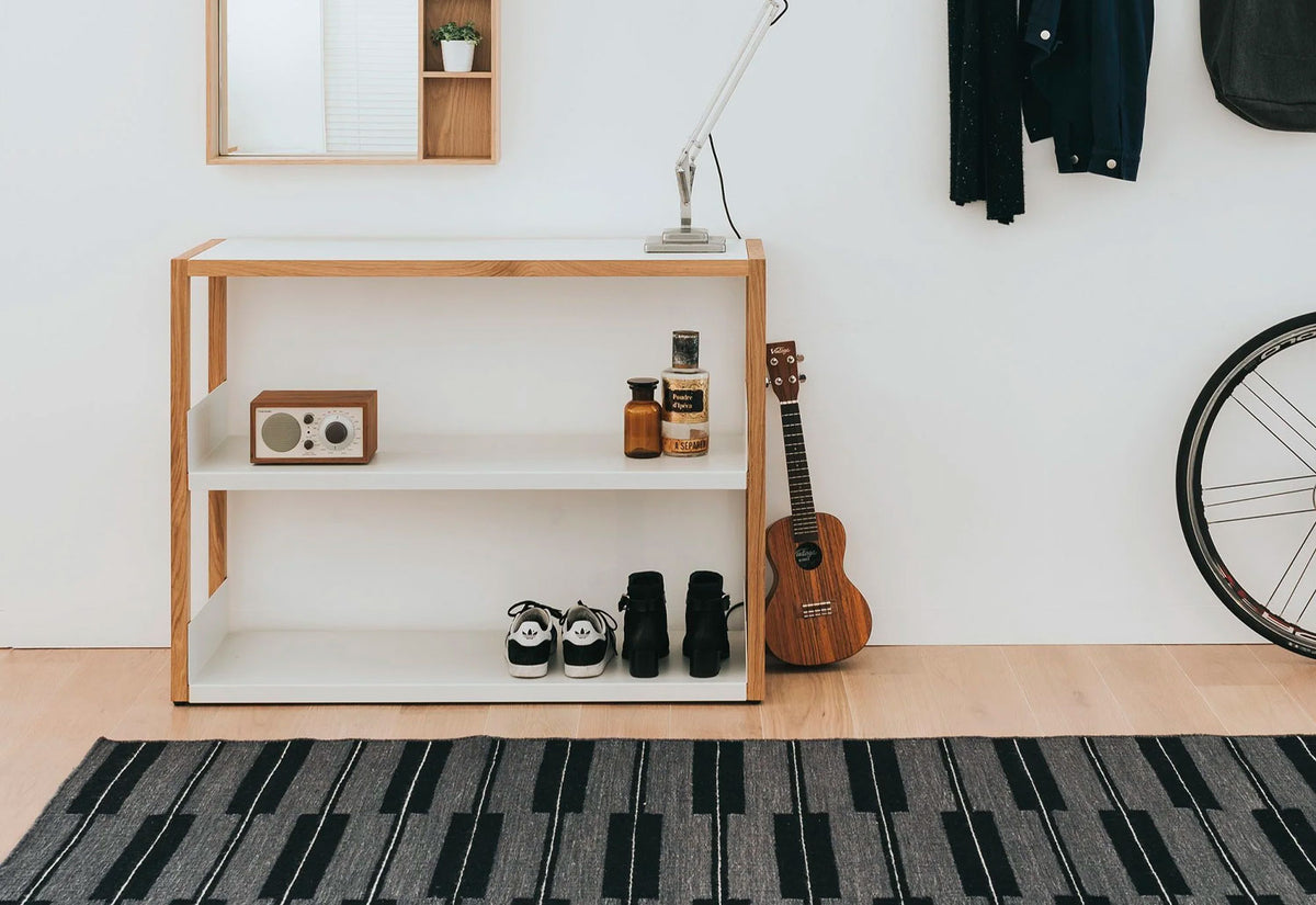 Spindle Rug, Eleanor pritchard, Case furniture
