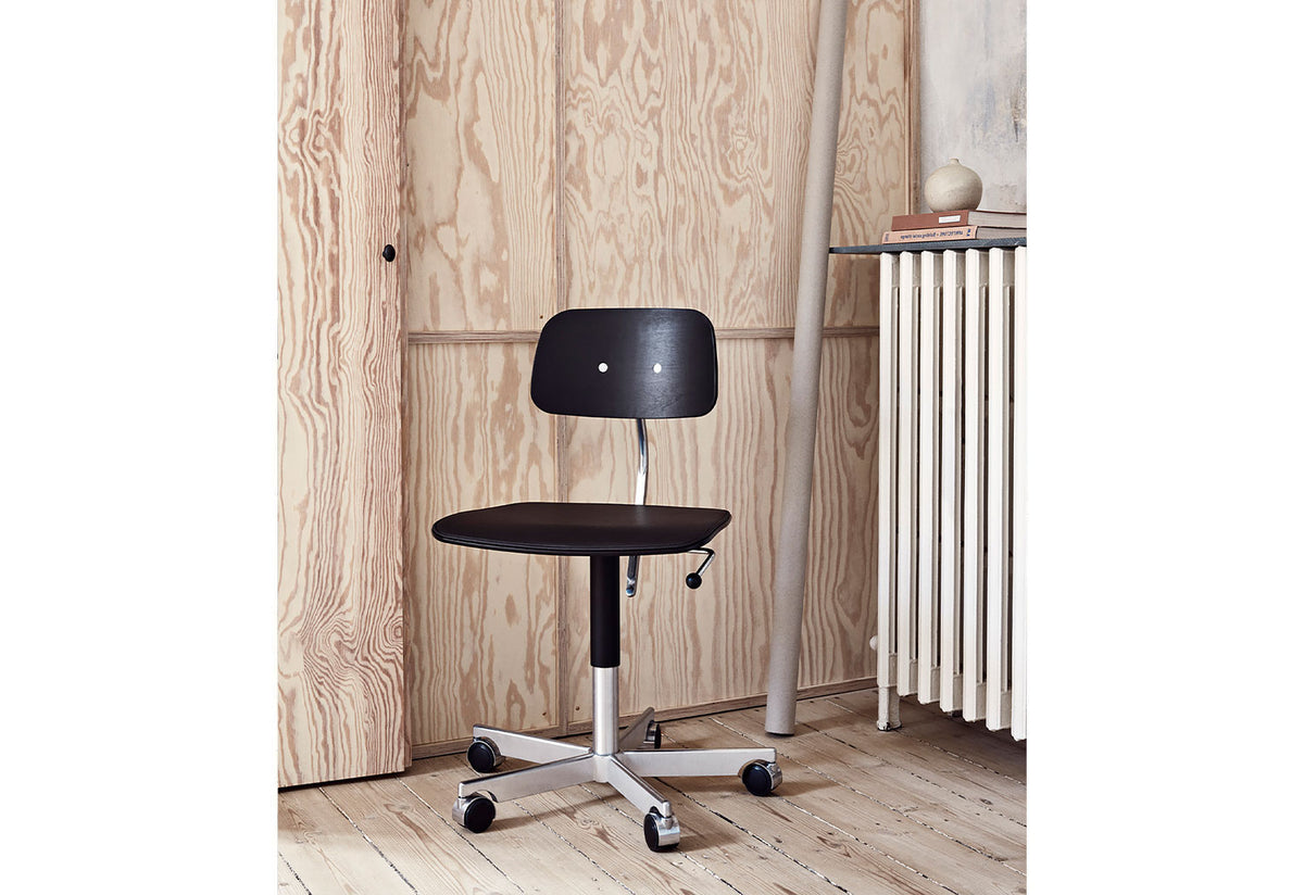 Kevi 2533 Upholstered Chair, Jorgen rasmussen, Montana