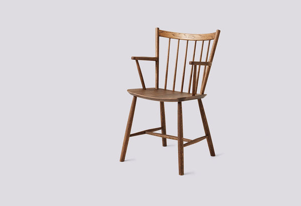 twentytwentyone-HAY-Poul-M-
