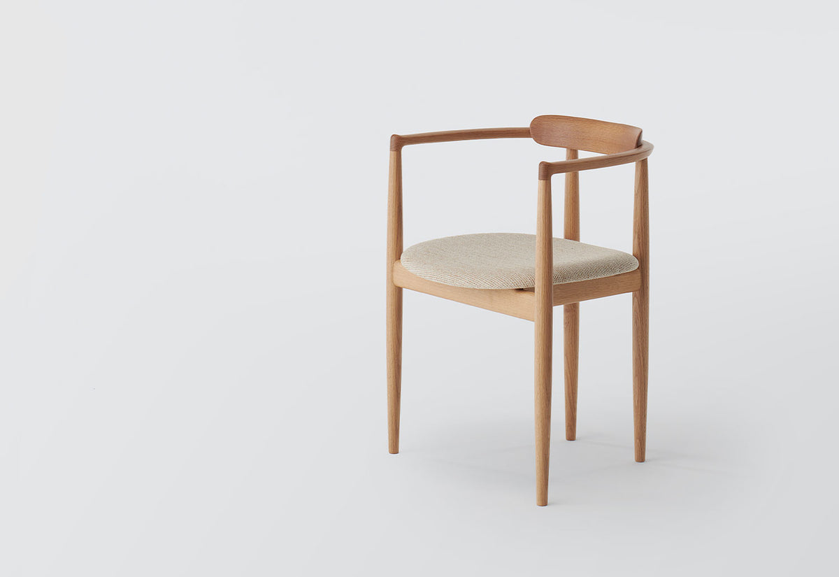 Miau Armchair | Upholstered, Gamfratesi, Koyori
