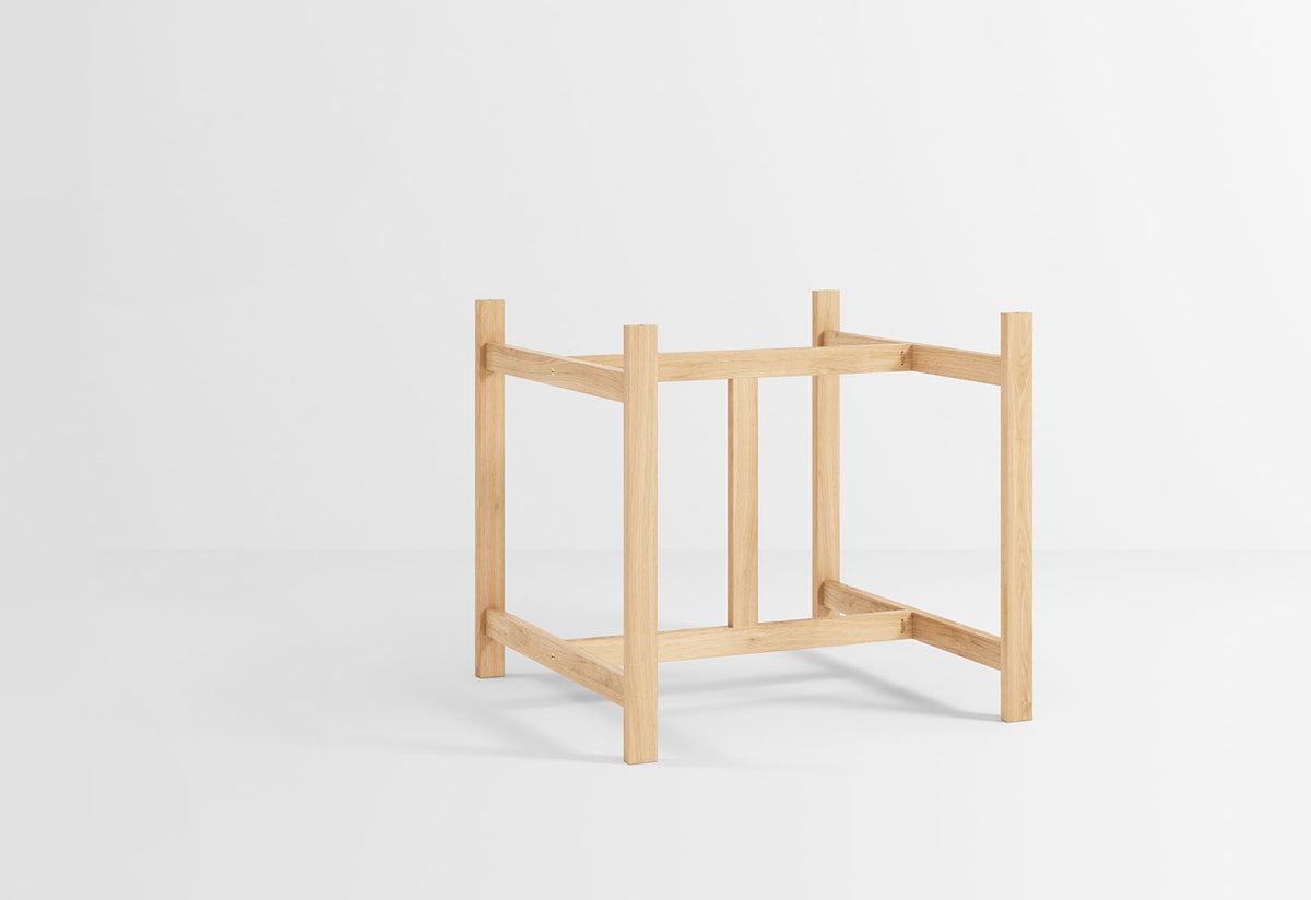 Round Dining Table, Moebe