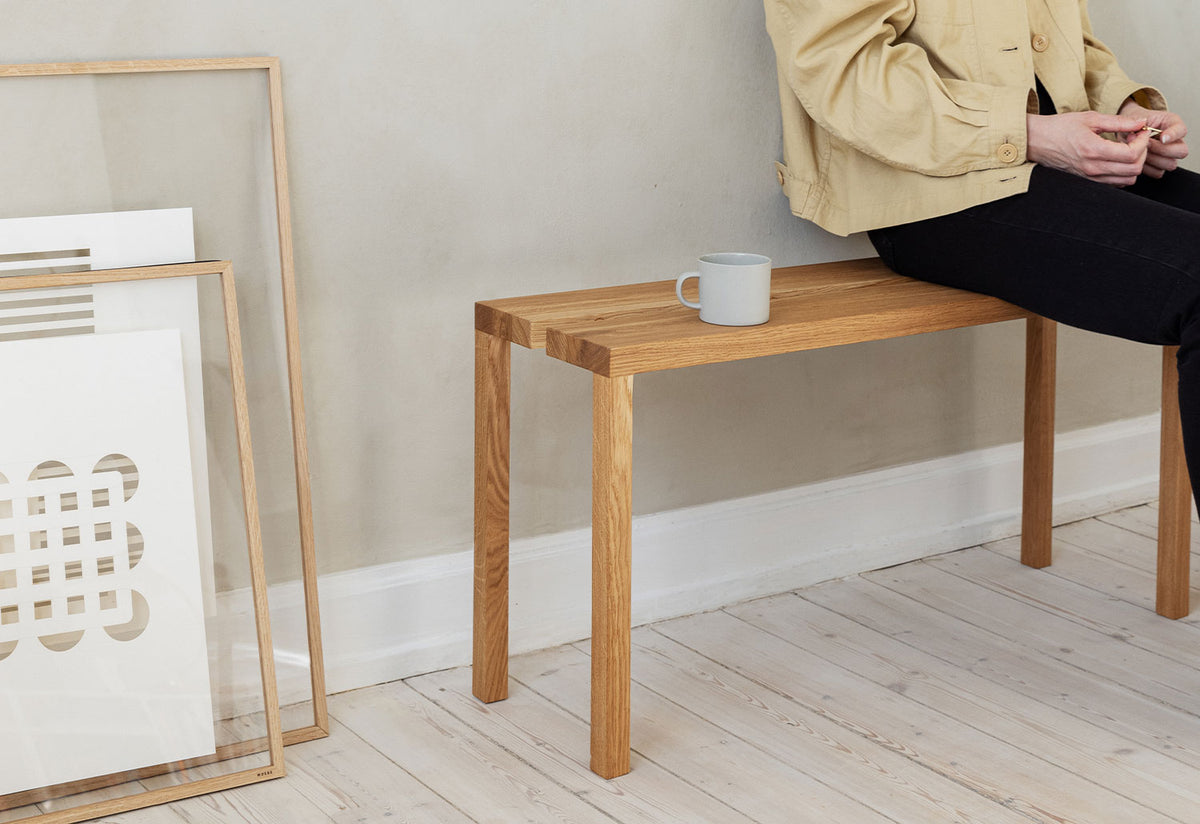 Peg Bench, Moebe