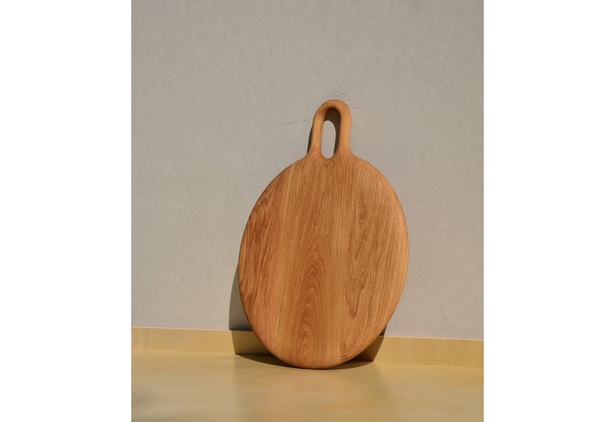 Round chopping board, Oiled Oak, Birk studio