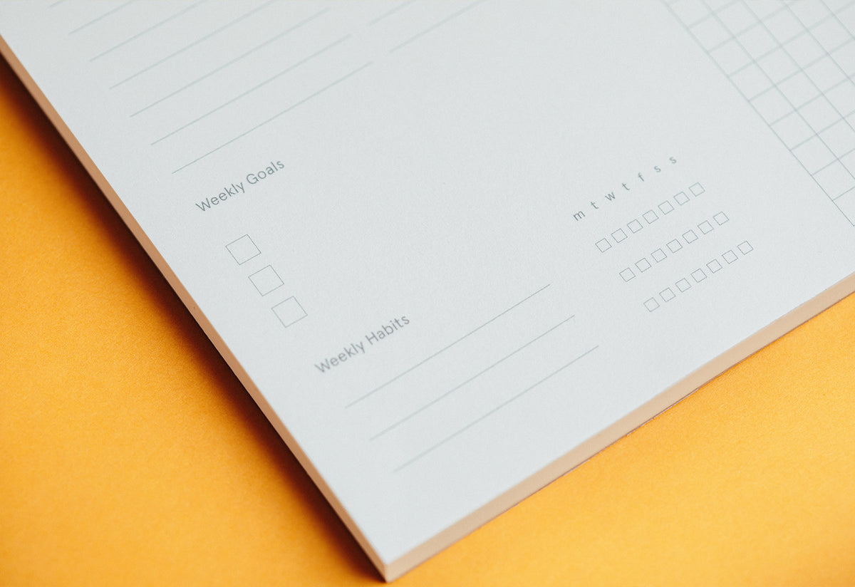 Desktop Pad Weekly Planner, Ola studio