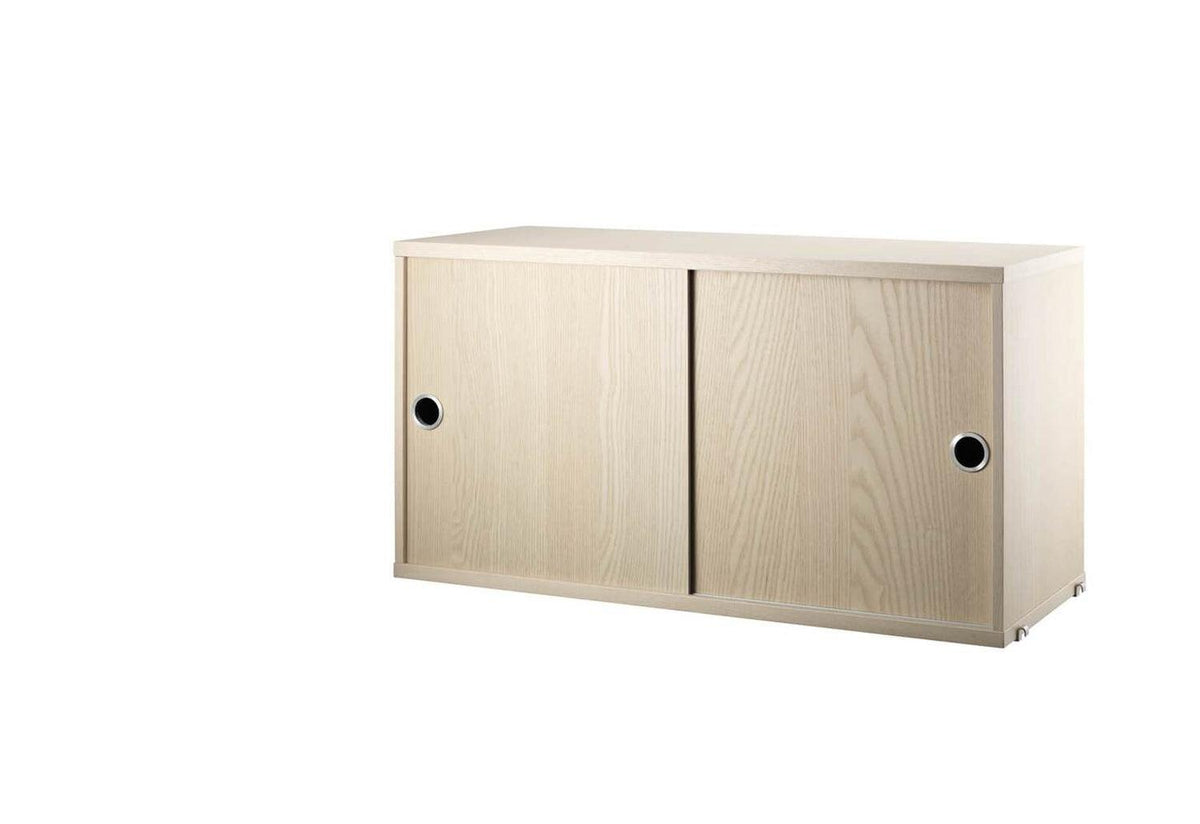 String System | Cabinet, Nisse strinning, String