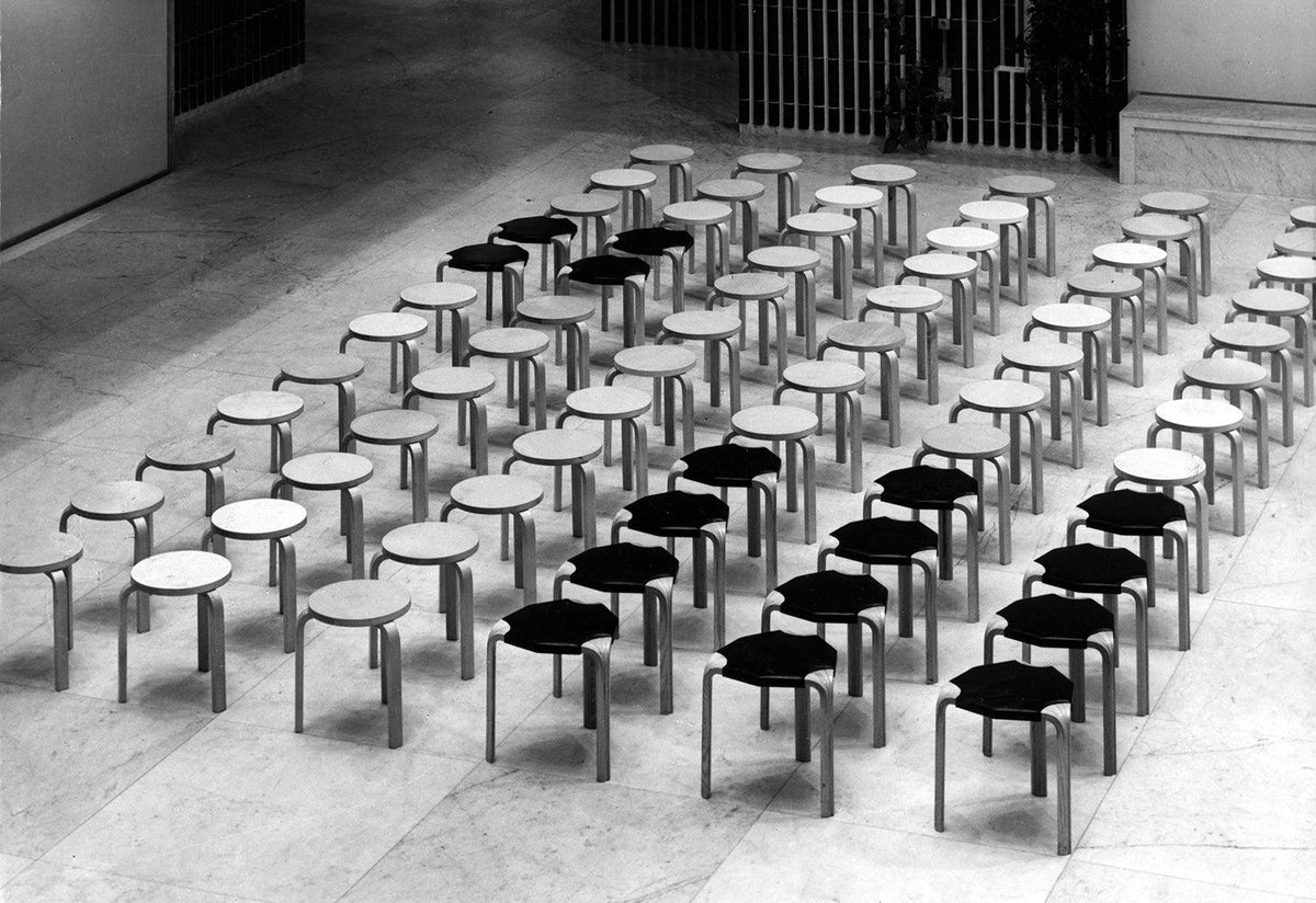 Stool 60 Karelian Birch | Special Edition, Alvar aalto, Artek
