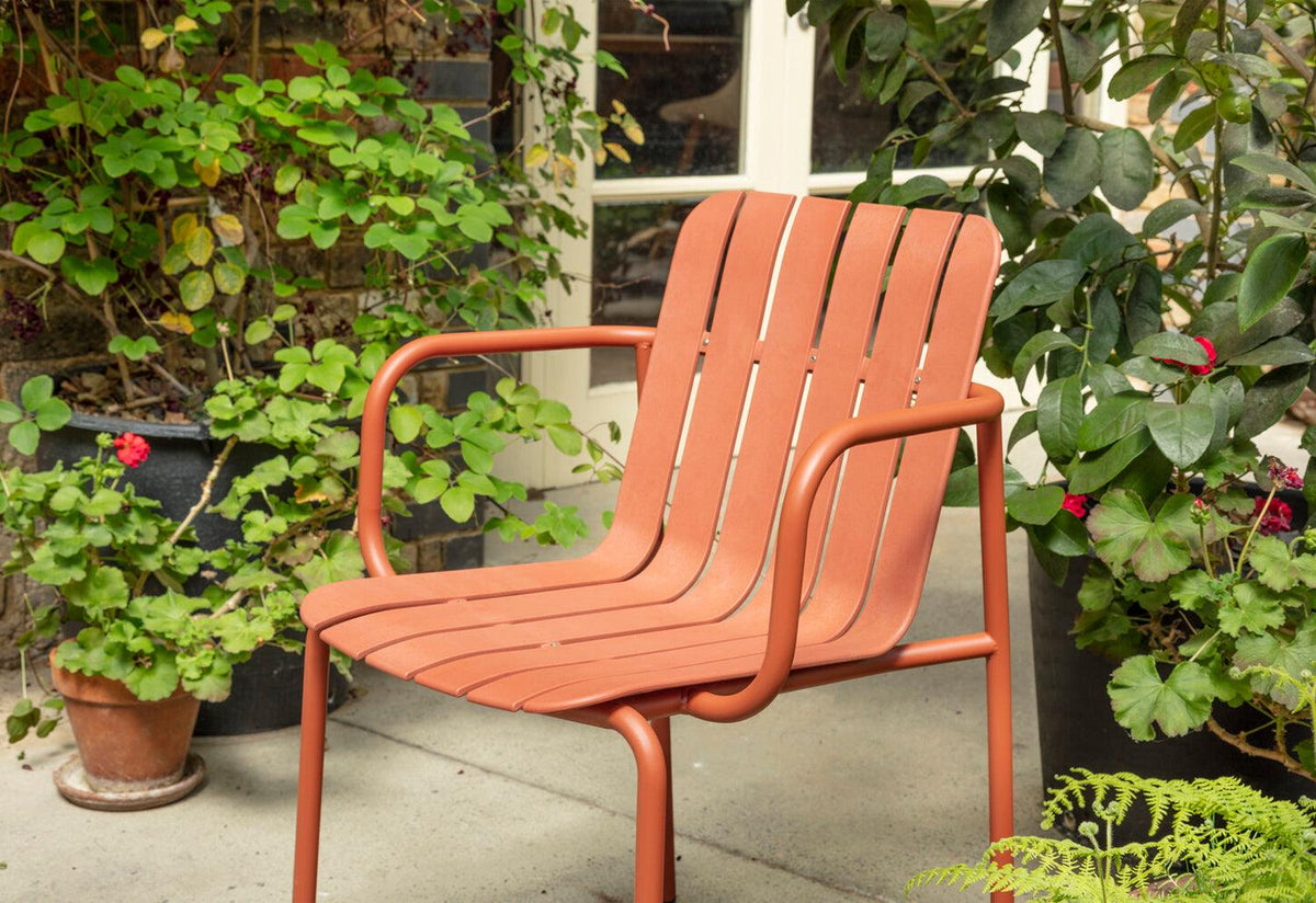 Latte Chair, Very good and proper