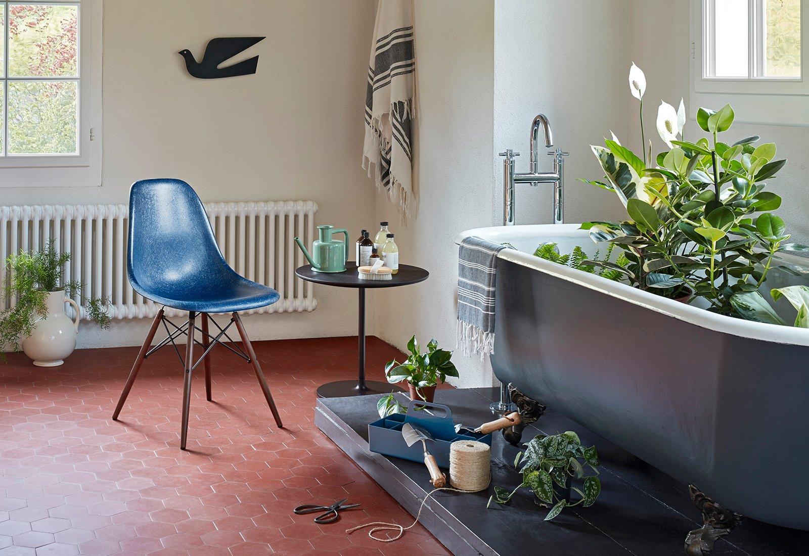 Eames Fiberglass DSW