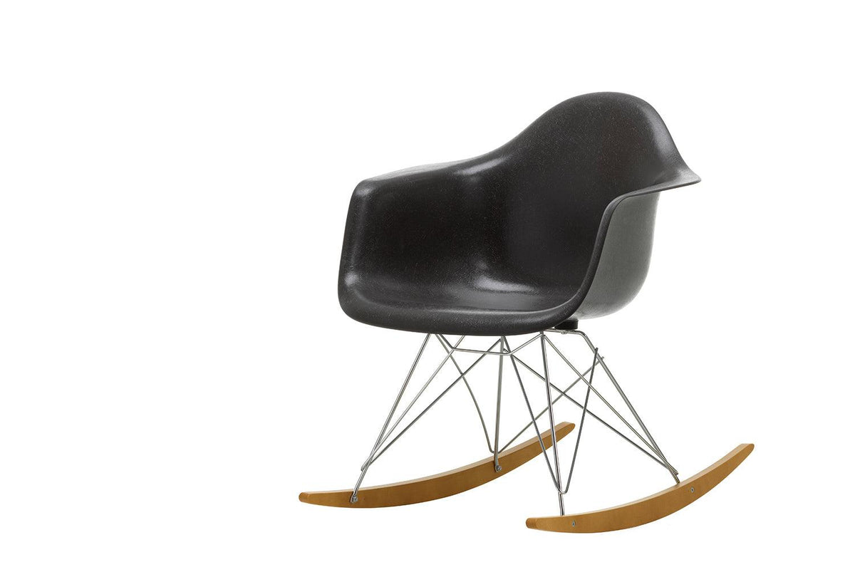 Eames Fiberglass RAR Armchair, Charles and ray eames, Vitra