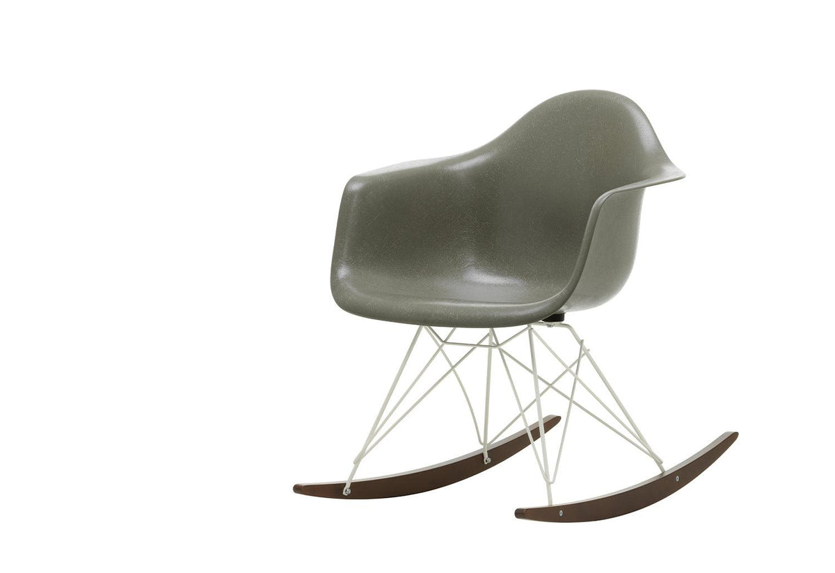 Eames Fiberglass RAR Armchair, Charles and ray eames, Vitra