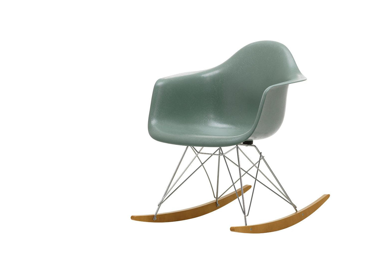 Eames Fiberglass RAR Armchair, Charles and ray eames, Vitra