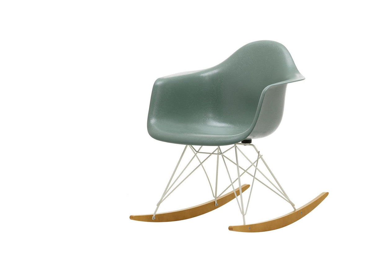 Eames Fiberglass RAR Armchair, Charles and ray eames, Vitra