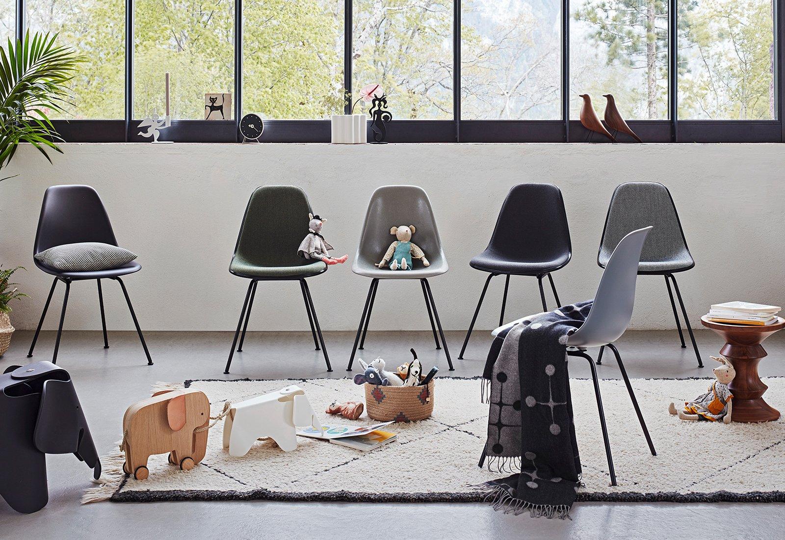 Eames RE DSX Side Chair