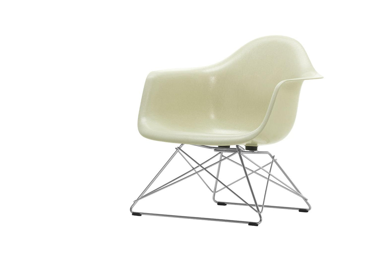 Eames Fibreglass LAR armchair, 1950, Charles and ray eames, Vitra