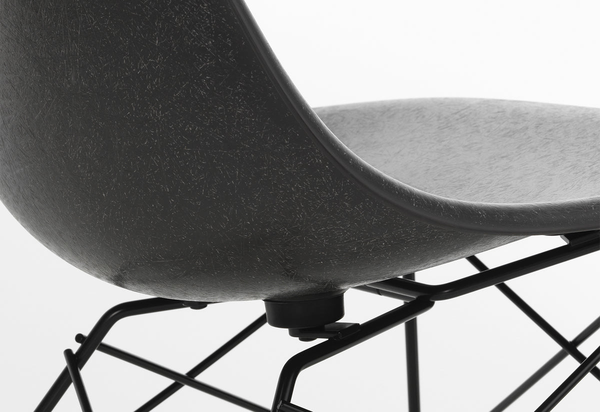 Eames LSR Fibreglass Chair, 1950, Charles and ray eames, Vitra